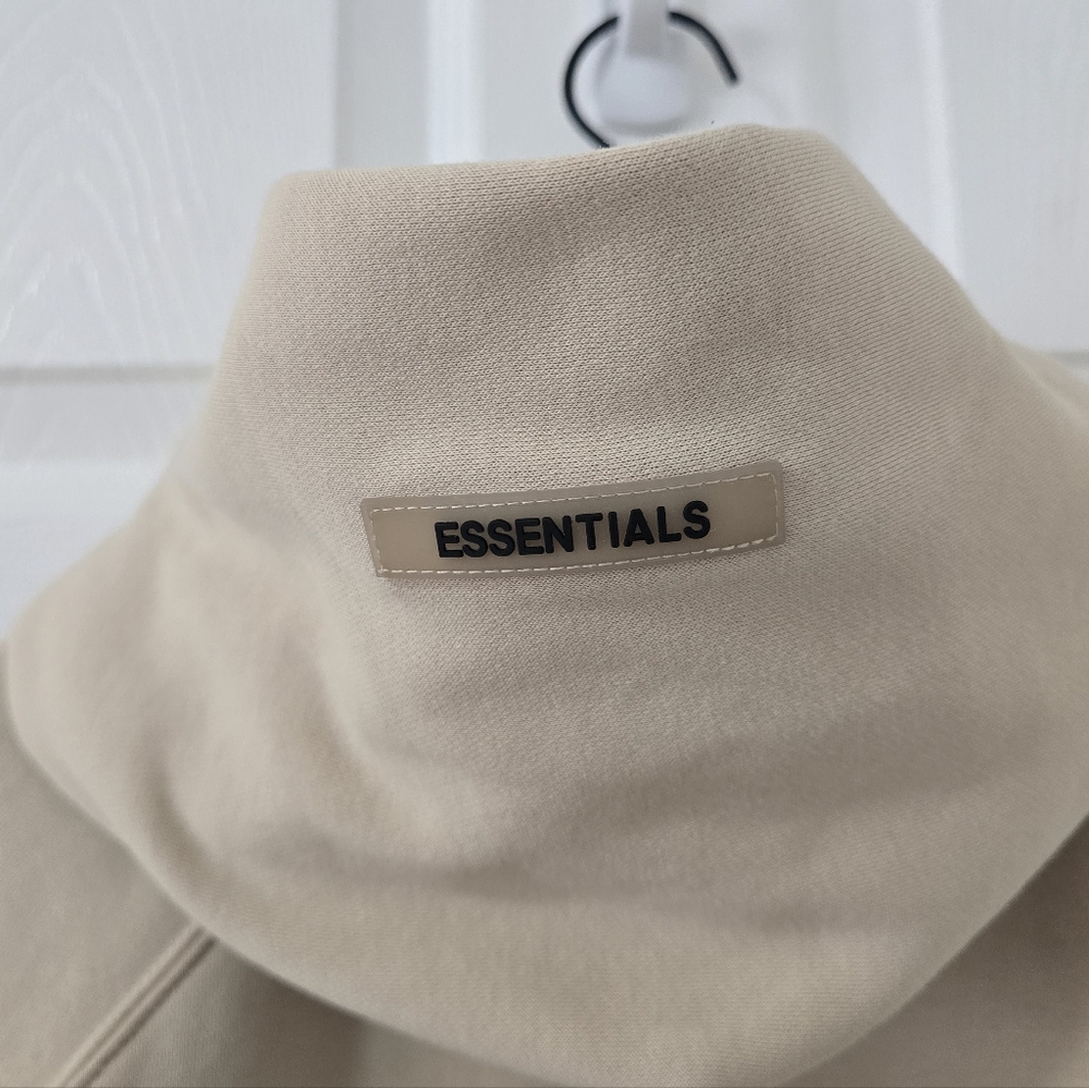 Essentials Fear Of God Khaki Sweatshirt Hoodie Size S - Picture 8 of 9
